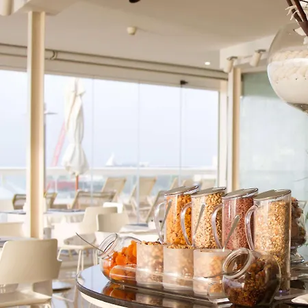 فندق Del Mar By Melia 4*